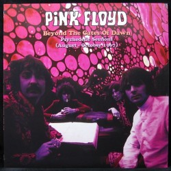 PINK FLOYD – Beyond The...